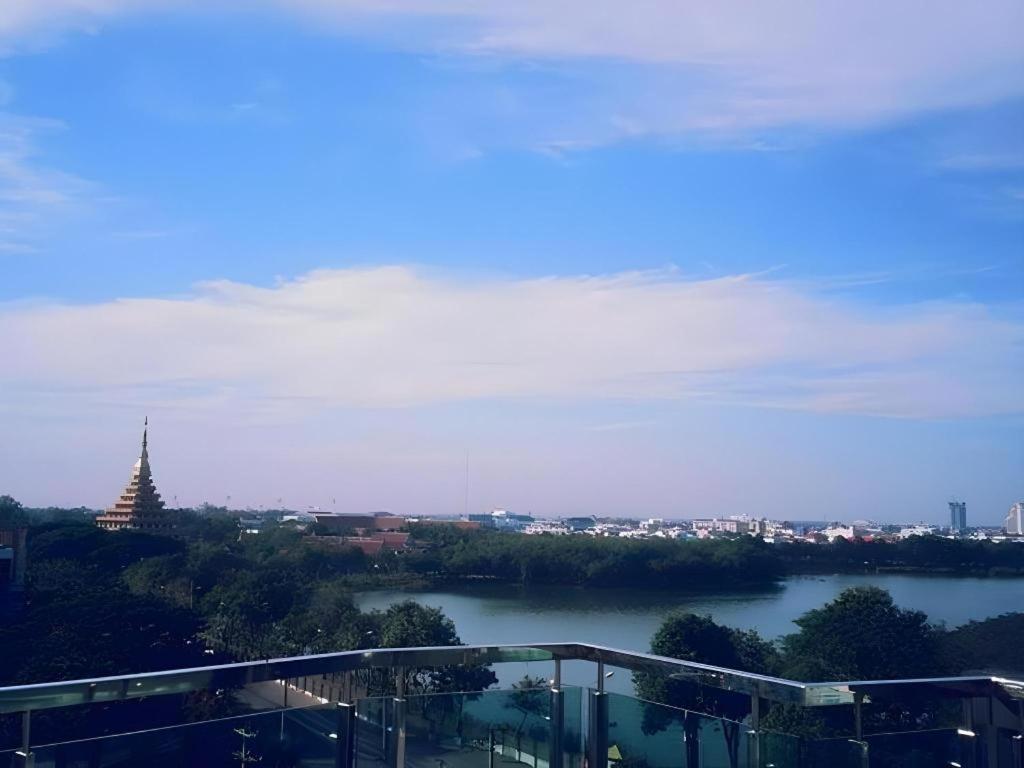 Ingtara Hotel Хон Каен Экстерьер фото