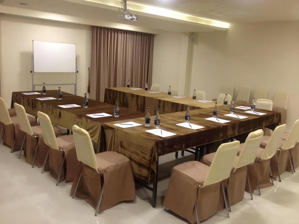 Ingtara Hotel Хон Каен Экстерьер фото