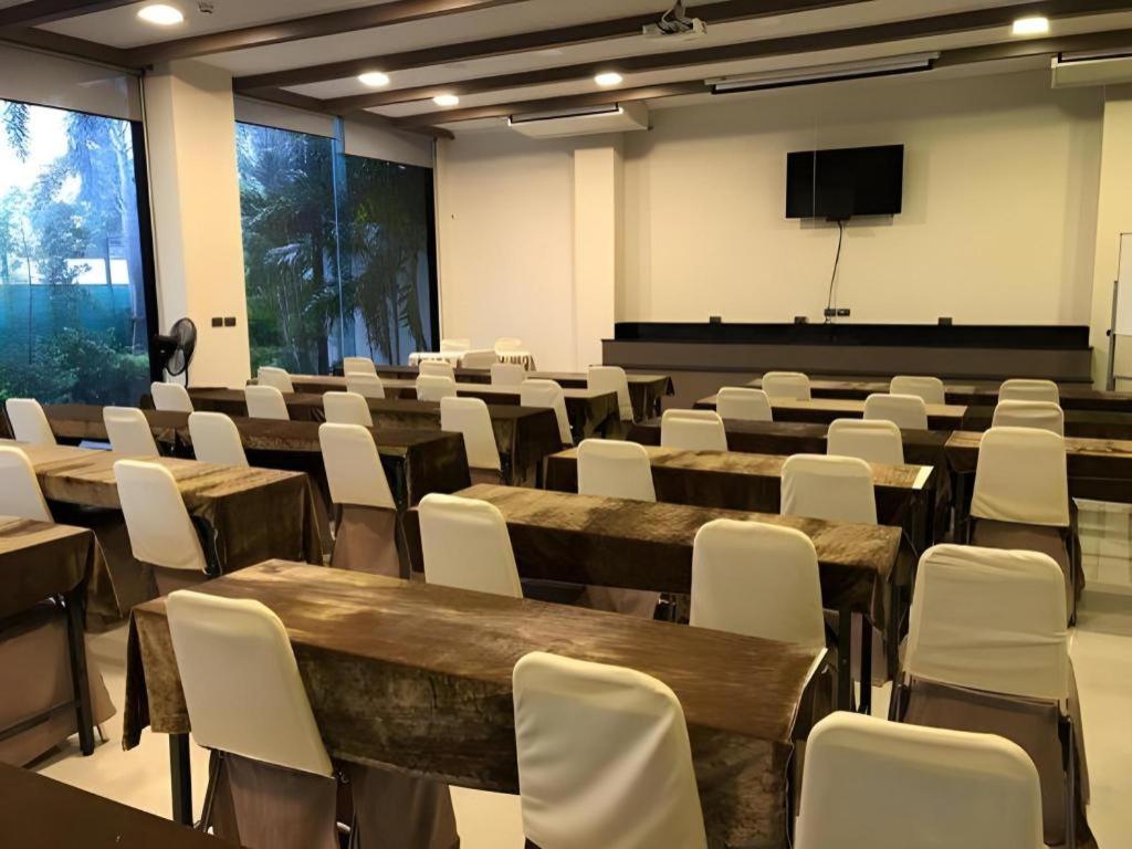 Ingtara Hotel Хон Каен Экстерьер фото